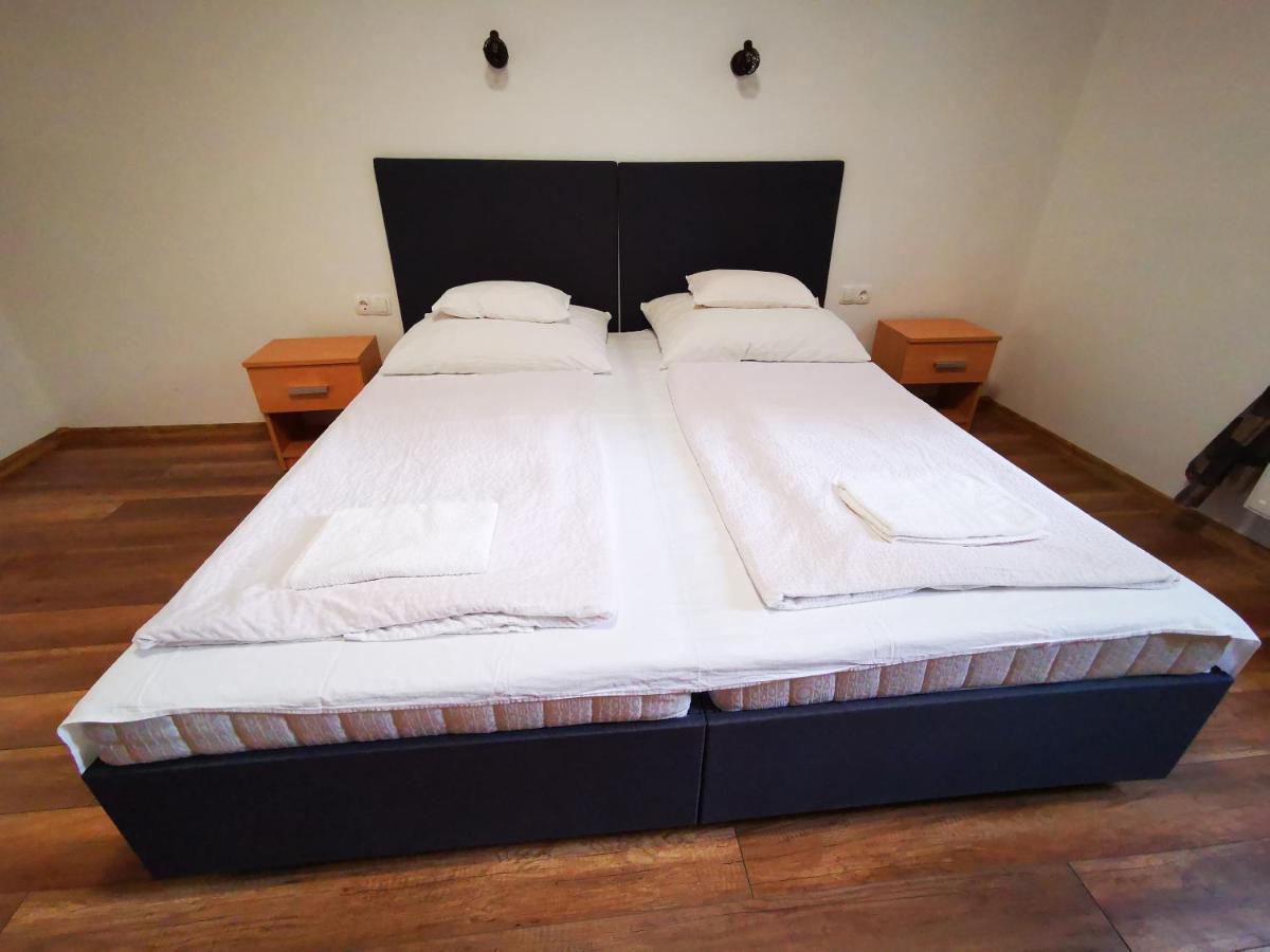Máté apartman Gyula Kültér fotó