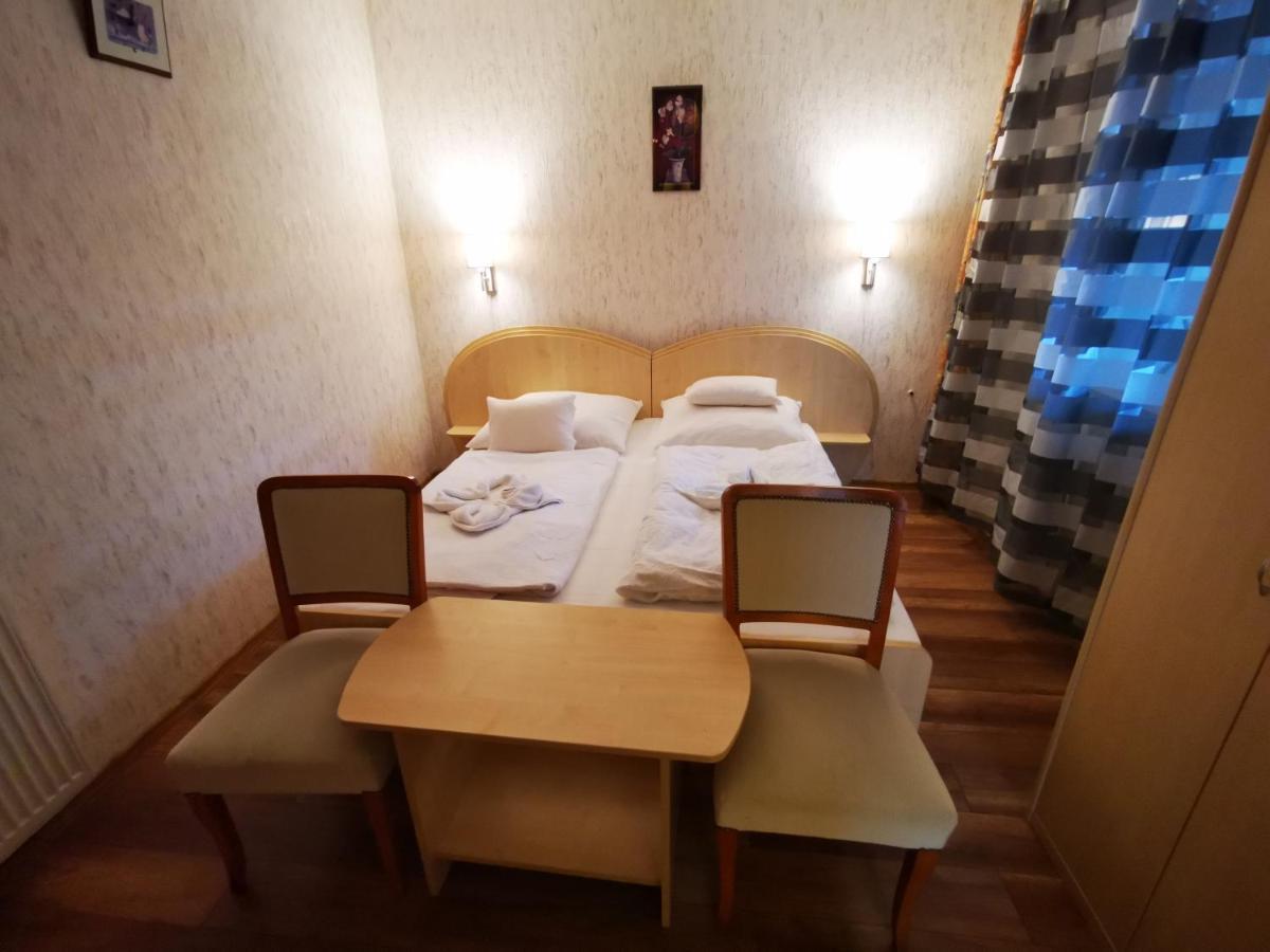Máté apartman Gyula Kültér fotó